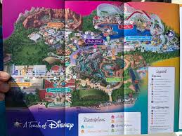 The anaheim, california park opened on july 17, 1955, with one hotel. David Vaughn On Twitter Full Map Of A Touch Of Disney Atouchofdisney Disneyland