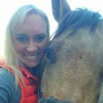 Terri Knipp's Instagram, Twitter & Facebook