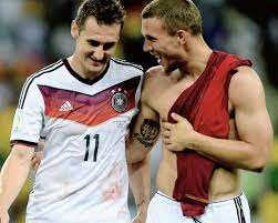 Miroslav klose weiß was er sagen will. German Footballers Miroslav Klose And Lukas Podolski Germany Football Team Good Soccer Players Lukas Podolski