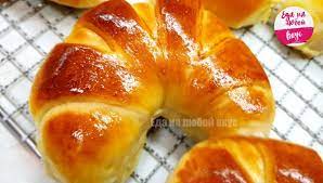 1. Рогалики с изюмом и орехами