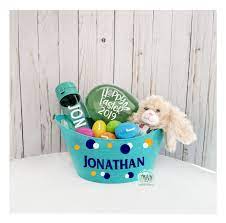 I, for one, am sizes (the more variety the better) for a classic easter look, or customize with your kiddos' favorite. Personalized Easter Baskets Popsugar Family