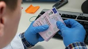 Activitatea de examinare la serviciu public comunitar regim permise de conducere si inmatriculare a vehiculelor in caz nu stiati, preschimbarea permiselor se face acum prin programare. Program De Lucru Prelungit La Serviciul Permise De Conducere È™i Inmatriculare A Vehiculelor TimiÈ™