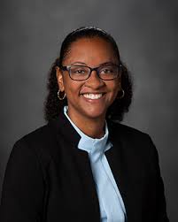 Kara Goddard's Instagram, Twitter & Facebook