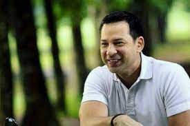 Meski foto tersebut hitam putih, kebersamaan lulu tobing dan arie wibowo sukses mencuri perhatian warganet. Inilah 5 Sinetron Yang Pernah Dibintangi Ari Wibowo Era 2000an