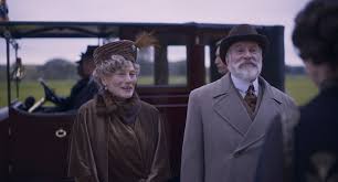 Look through the eyes of downton abbey with this new special issue from piecework magazine. Framestore Is Invited To Visit Downton Abbey Fxguide