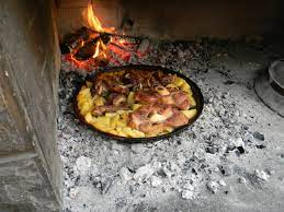 Pin By Adnan Botoinjic On Sac Bosnia Food Wood Fired Oven Baking