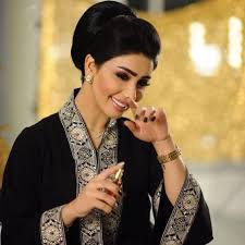 تغريم هنادي الكندري 500 ريال بسبب إساءتها لرجل أمن مجلة سيدتي