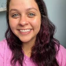 Sydney Latham's Instagram, Twitter & Facebook