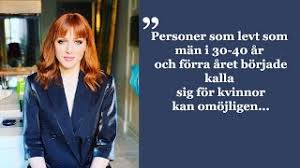 Cissi wallin bor just nu med sin fästman linus blomberg i new york där hon bland annat skriver om mat för alltommat.se och arbetar med hjärnkolls twitterkonto. Cissi Wallin Nyheter24 Cute766