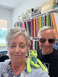 I completed the southwest region. Found out why they call it Quilters Haven  🥳💕🎶🪡🚙✂️