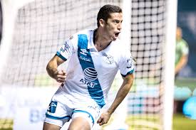Santiago gabriel ormeño zayas (born 4 february 1994) is a mexican professional footballer who plays as a forward for liga mx club puebla. Futbolista Peruano Santiago Ormeno Sufre Metamorfosis Luego De La Pandemia Futbol Deportes El Universo