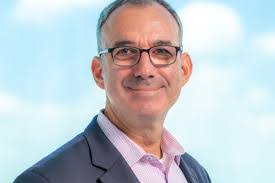 Max Bunch's Instagram, Twitter & Facebook