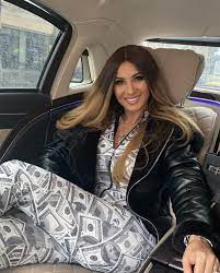 Jun 17, 2021 · vă mulţumesc', au fost cuvintele lui laurențiu reghecampf. Anamaria Prodan Reghecampf ReacÈ›ie In Lacrimi Eu È™i LaurenÈ›iu Am Vorbit Despre DivorÈ› Greu De InÈ›eles Ce Se IntamplÄƒ
