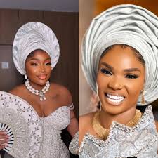 Two beautiful 😍 Queens 👸 with Class🩶✨️🩶🩶