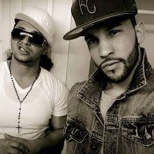 Mindy Bauman's Instagram, Twitter & Facebook