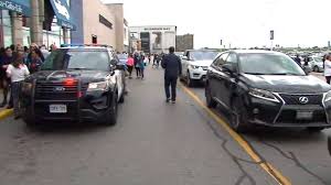 Yorkdale shopping center has been locked inside after a reported shooting sunday afternoon. Toronto S Yorkdale Mall Evacuated After Gunshots Ctv News