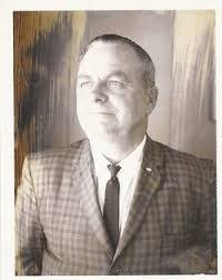 Frank Gillette's Instagram, Twitter & Facebook