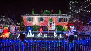 Christmas world, your one stop christmas shop, is australia's leading christmas store! Christmas Eve Closings Nj Mall Store Hours From Monmouth Mall To Jackson Outlets