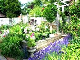 Der beste zeitpunkt für die sanierung eines rasens liegt zwischen mai und september. Garten Neu Gestalten Ideen Das Beste Von Elegant Garten Neu Cottage Garden Cottage Garden Design English Garden Design