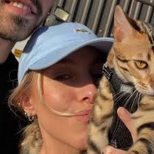 Fundraiser by Vicky Leblanc : Aidons Shena et sa famille pour son opération