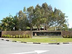 Daerah hulu langat terletak di dalam kawasan lembah klang dan bersempadanan dengan: Majlis Perbandaran Kuala Langat Wikipedia Bahasa Melayu Ensiklopedia Bebas