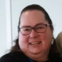 Vicky Dinsmore's Instagram, Twitter & Facebook