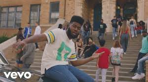 Khalid Young Dumb Broke Official Video Youtube Music Youtube Videos Music Khalid Music Videos