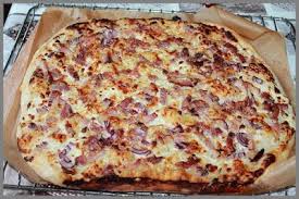 La Table Lorraine D Amelie Pate A Flammekueche Pour Tarte Flambee En 2020 Flammekueche Pate Flammekueche Tarte Sans Pate