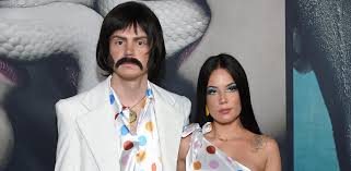 In addition to running briarcliff, sister jude is in charge of discipline — meaning she. Halsey S Pregnant But When And Why Did She And Evan Peters Break Up