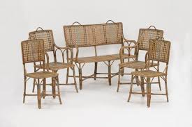 Nous vous proposons des ensembles table + chaises de jardin, une solution clé en main afin de. Galerie Vauclair Rotin Rotins Rotin Ancien Galerie Vauclair Rotin Vintage Mobilier En Rotin Mobilier En Bambou Jardi Mobilier Jardin Salon Rotin Rotin