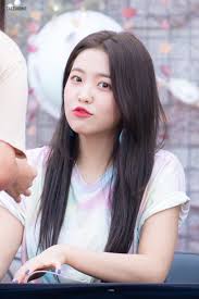Cobain pembantu baru yang montok. Yeri Red Velvet Red Velvet Beauty Girl Girl