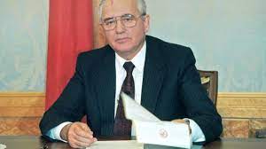Son échec permettra l'interdiction du parti sur l'ensemble du territoire de l'urss, puis l'indépendance des républiques. The Soviet Union S Final Hours History
