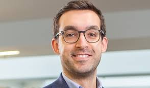 Lung cancer in never smokers with Dr Fabio Gomes