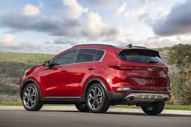 Das ist das neue ebay. Hyundai Tucson Vs Kia Sportage Comparison Which One Is Right For You Autoguide Com