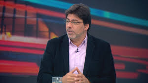 Arquitecto, sociólogo y magister en urbanismo (uch), diplomado en gestión de calidad total. Centros Hospitalarios Usaran Medicamento Que Trajo Daniel Jadue A Recoleta El Siglo 2021