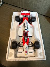 1:12 Minichamps McLaren Honda MP4/4 A.Prost 1988 Number 11, 興趣及遊戲, 玩具& 遊戲類-  Carousell
