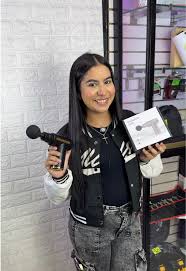 💆♂️ Mini pistola masajeadora recargable portátil para músculos 💆♂️ • La  mini masajeadora portátil es un dispositivo de pequeño tamaño, diseñado  para proporcionar un masaje relajante y terapéutico en ...