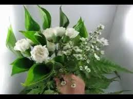 Cara kedua sekaligus merupakan cara yang cukup digemari dalam memanfaatkan daun sirih adalah dengan cara merebus daun sirih. Pesona Pengantin Diy Bunga Tangan Youtube Orchids Plants Bunga