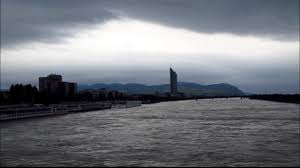Set just 2.3 km from austria center vienna, an der alten donau offers accommodation in vienna with access to a shared lounge, a garden, as well as a. Hochwasser 2013 In Wien Neue Donau Donauinsel Donau Youtube