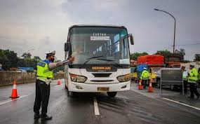 Sementara selama masa peniadaan mudik 6 hingga 17 mei 2021 tetap berlaku pengetatan mobilitas. Info Ramadhan 2021 Berikut Adalah 14 Titik Larangan Mudik Di Jawa Tengah Utara Times