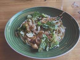 Thai shrimp salad applebee's 1 serving 390 calories 30 g 21 g 24 g. Thai Shrimp Salad Nutrition Applebees