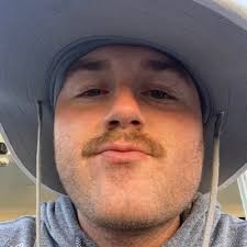 Brady Turner (@RealB_Radd)