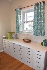 J'ai un soucis avec le siphon car sans système de siphon deporte le tiroir du haut ne pourra pas être utilisé pleinement. Agencement Cuisine Scrap Room Craft Room Scrapbook Room Scraproom Organization Ikea Alex Decoro 360 Votr Atelier Scrapbooking Tiroirs Alex Ikea Scraproom