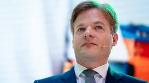 Het cda heeft ongeveer 37.000 leden. Wq1ao5hx5zj3cm