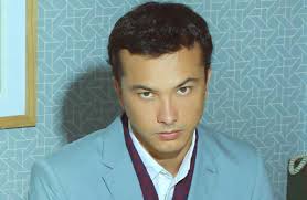 A collaboration with a famous indonesia actor nicholas saputra. Tampil Lebih Stylish Di Aadc 2 Nicholas Saputra Malah Dikecam