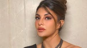 Jacqueline kennedy onassis, noted for her style and elegance, was the wife of president john f. Jacqueline Fernandez Nails This Coordinated Floral Ensemble Check It Out News Block