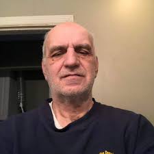 A piece of advice.. tune into @gutfeldfox tonight. Here are a pair of  reasons why you should. @tyrussmash