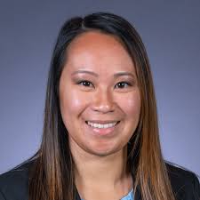 Gillian Hyde's Instagram, Twitter & Facebook