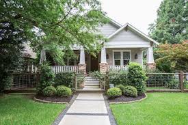 Marie S Timeless Craftsman Home Craftsman Style Bungalow American Craftsman Style Craftsman Exterior