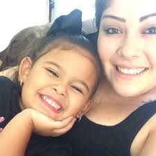 nicole rico⚓ (@_nikki08)